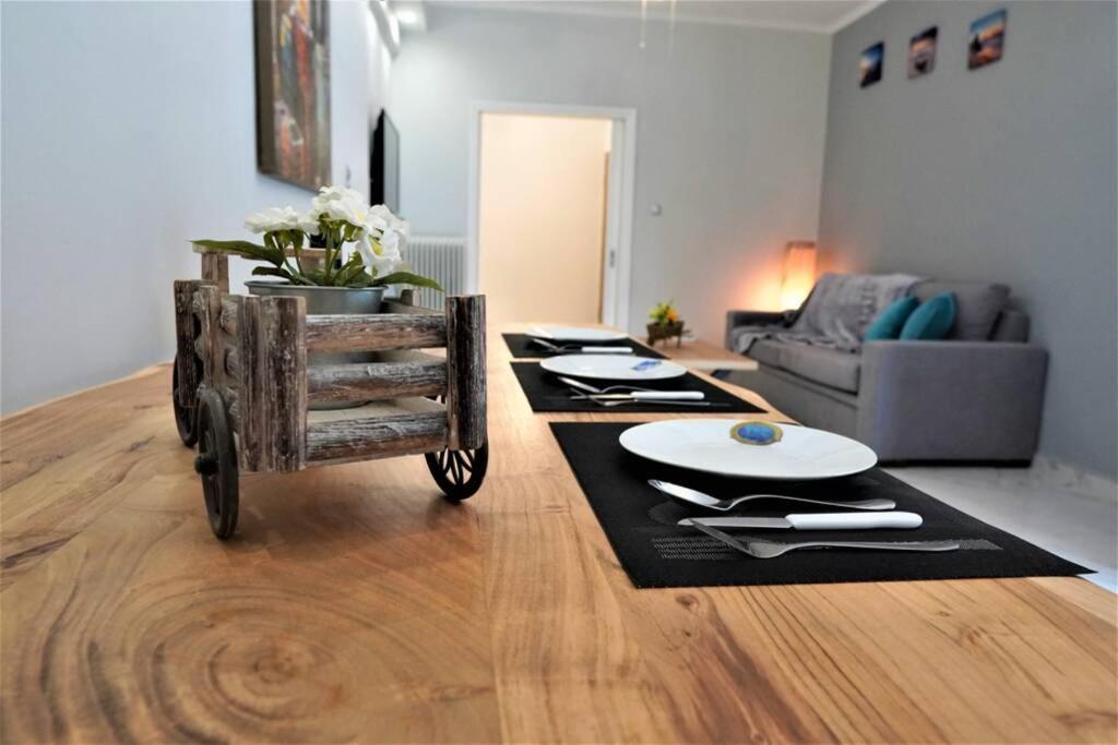 Athens Central 3Bd Apartment Next To Metro Luxury Exterior photo