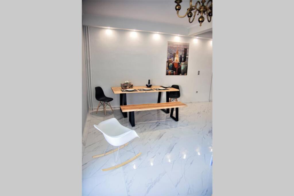 Athens Central 3Bd Apartment Next To Metro Luxury Exterior photo