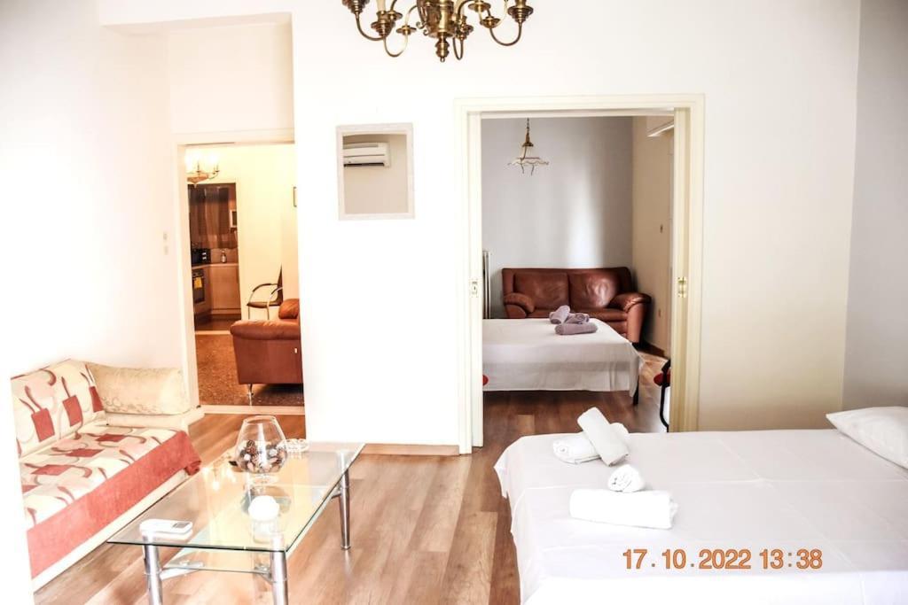 Athens Central 3Bd Apartment Next To Metro Luxury Exterior photo