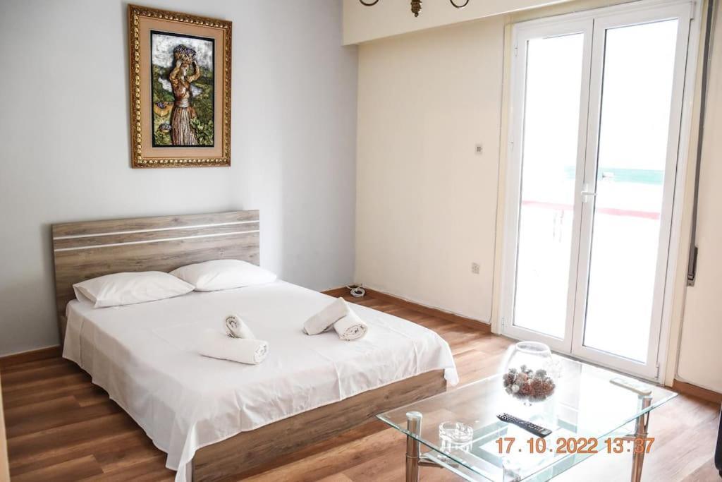 Athens Central 3Bd Apartment Next To Metro Luxury Exterior photo